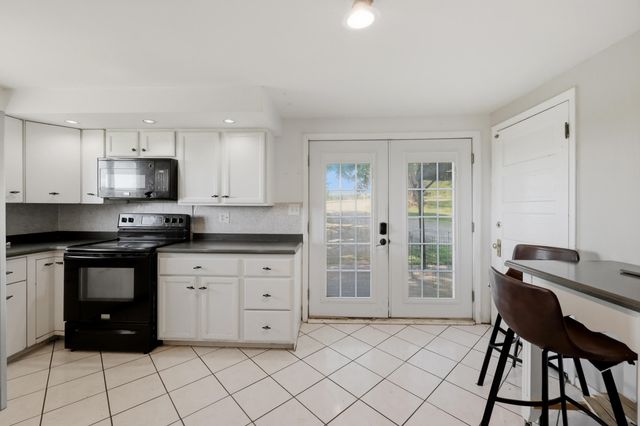 2886 Frankfort Pike, Georgetown, KY 40324