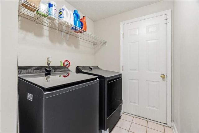7145 Lone Oak Trace, Lithonia, GA 30058