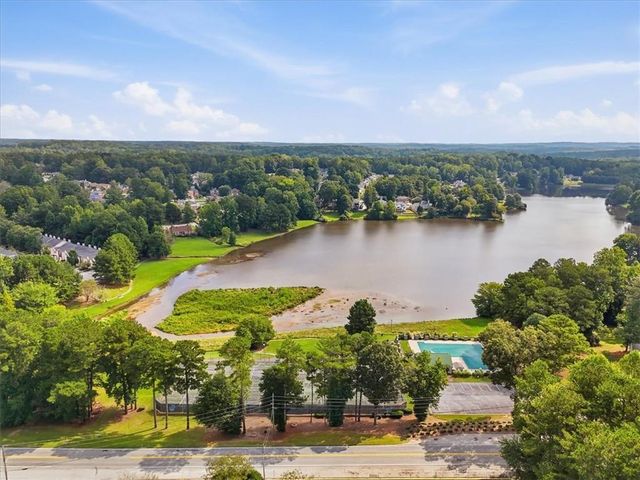 7145 Lone Oak Trace, Lithonia, GA 30058