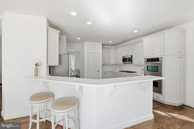 1312 VOLUNTEER DR, Brunswick, MD 21716