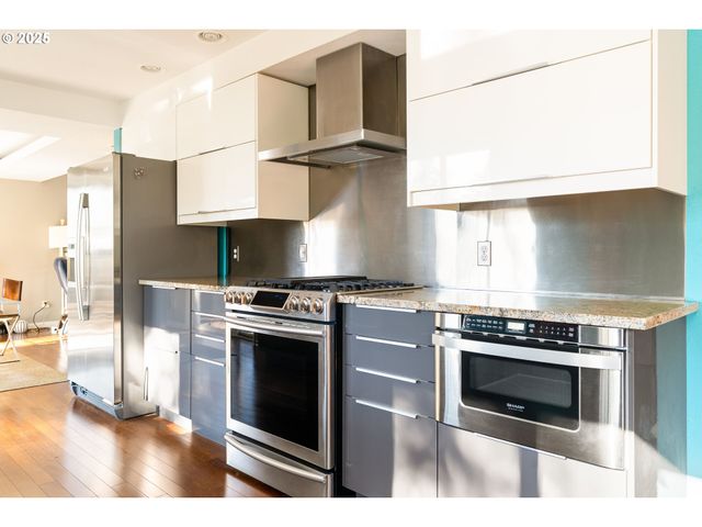 5544 Sw Wilbard St, Portland, OR 97219