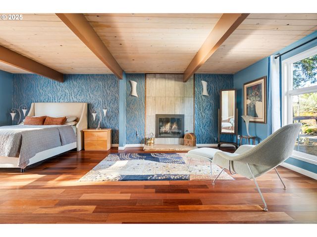 5544 Sw Wilbard St, Portland, OR 97219