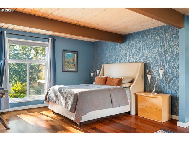 5544 Sw Wilbard St, Portland, OR 97219