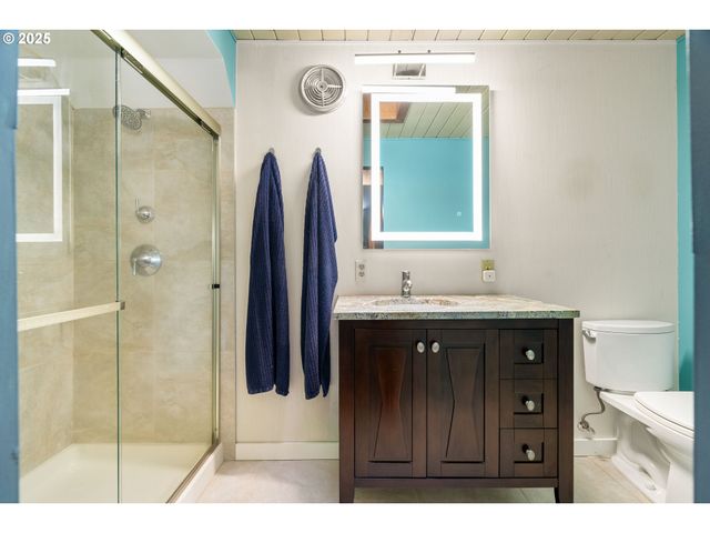 5544 Sw Wilbard St, Portland, OR 97219