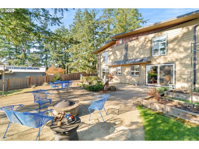 5544 Sw Wilbard St, Portland, OR 97219