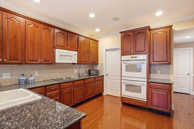 10920 Clovermill Circle, Raleigh, NC 27617