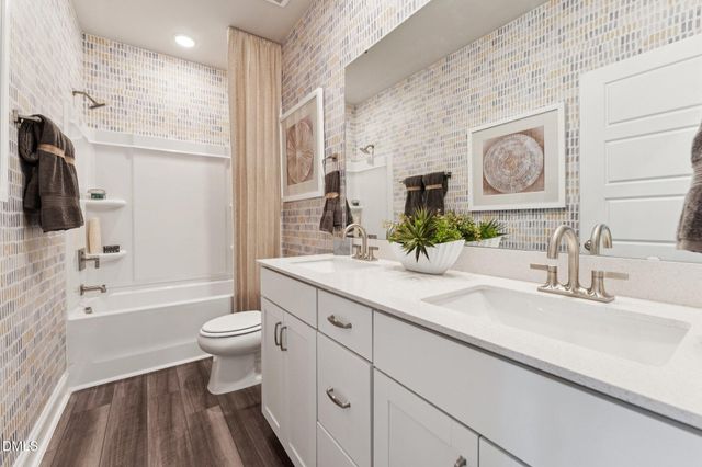 10526 Bailey Branch Drive Unit 201, Raleigh, NC 27614