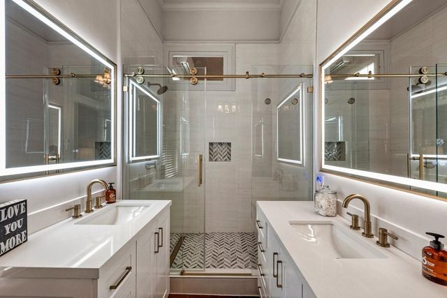 2110 Avenue O, Galveston, TX 77550