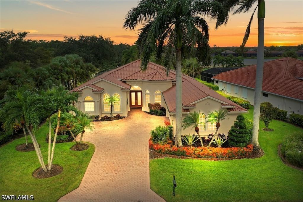 5113 Castlerock WAY, Naples, FL 34112