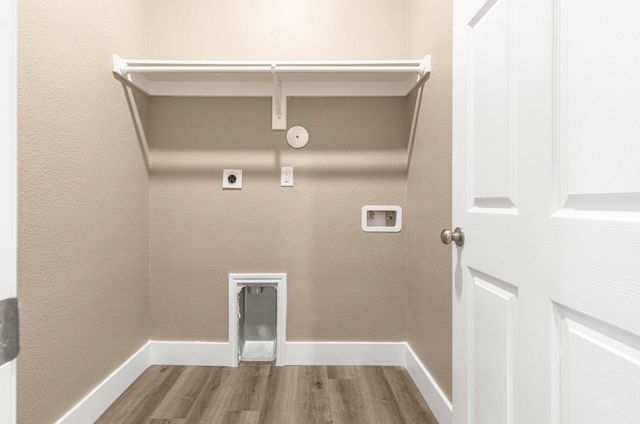 413 Henderson Street, Bonham, TX 75418