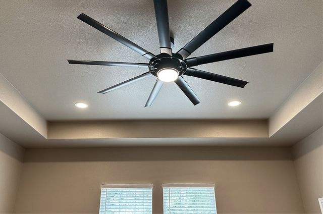 413 Henderson Street, Bonham, TX 75418