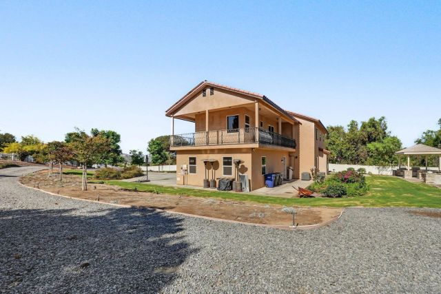 1946 Garrison, El Cajon, CA 92019