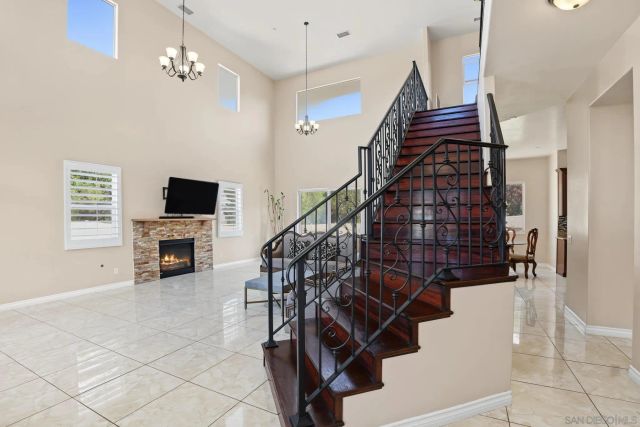1946 Garrison, El Cajon, CA 92019