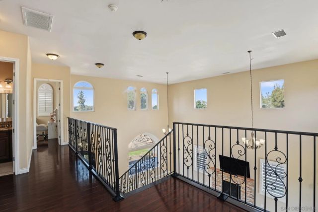 1946 Garrison, El Cajon, CA 92019