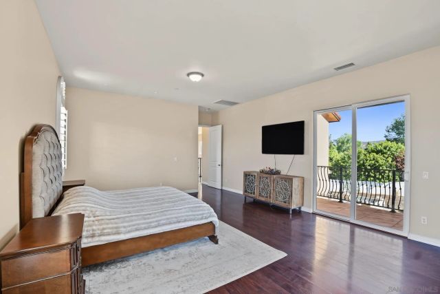 1946 Garrison, El Cajon, CA 92019