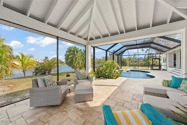 11940 Oakland DR, Bokeelia, FL 33922