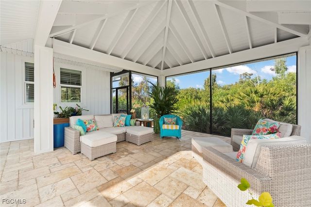 11940 Oakland DR, Bokeelia, FL 33922