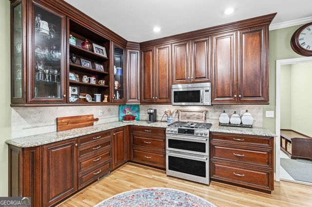10565 Cauley Creek Drive, Johns Creek, GA 30097