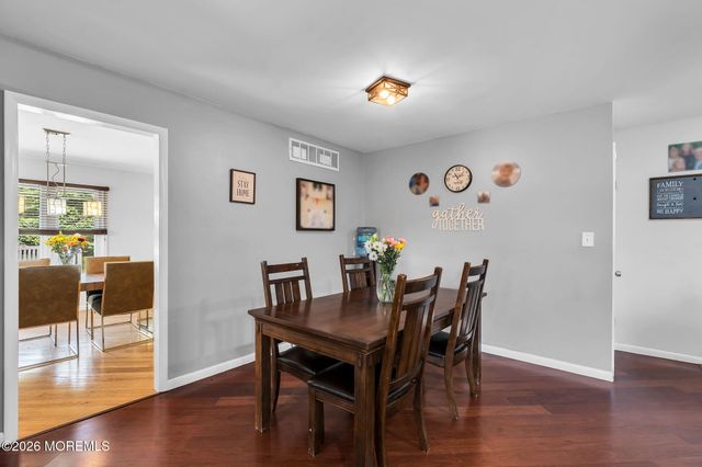 28 Five Points Road, Freehold, NJ 07728