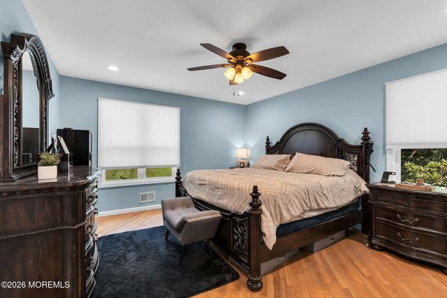 28 Five Points Road, Freehold, NJ 07728
