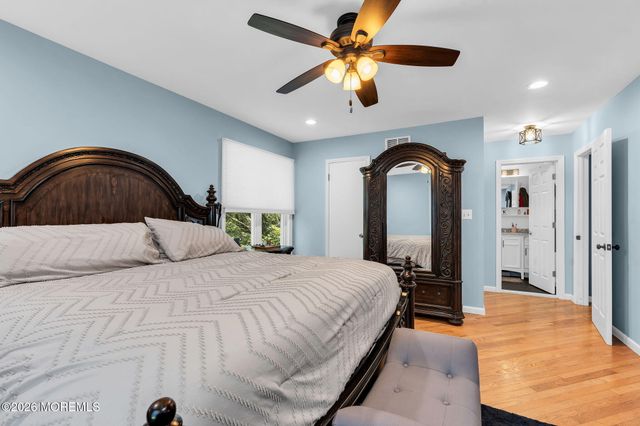 28 Five Points Road, Freehold, NJ 07728