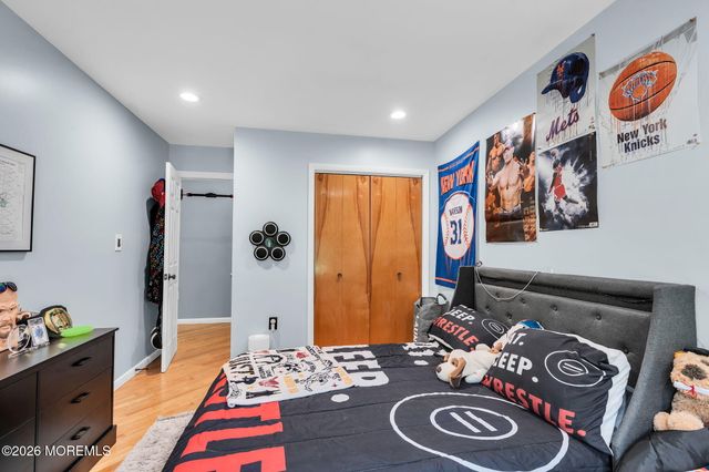 28 Five Points Road, Freehold, NJ 07728