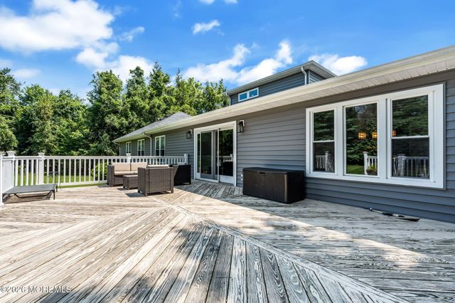 28 Five Points Road, Freehold, NJ 07728