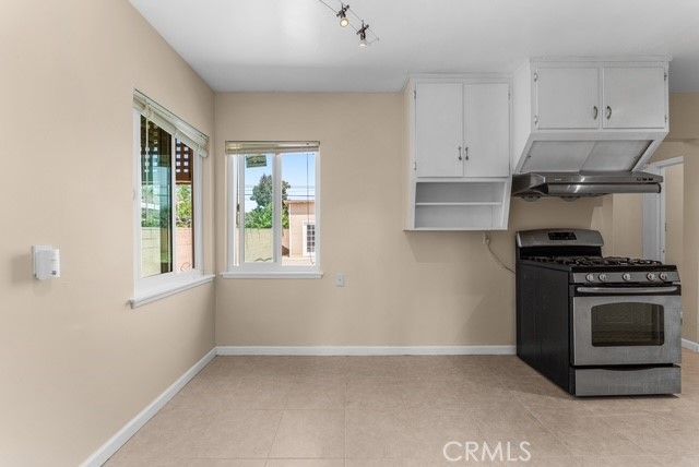 16809 E Devanah, Covina, CA 91722