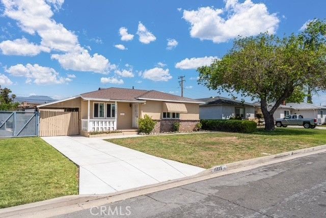 16809 E Devanah, Covina, CA 91722