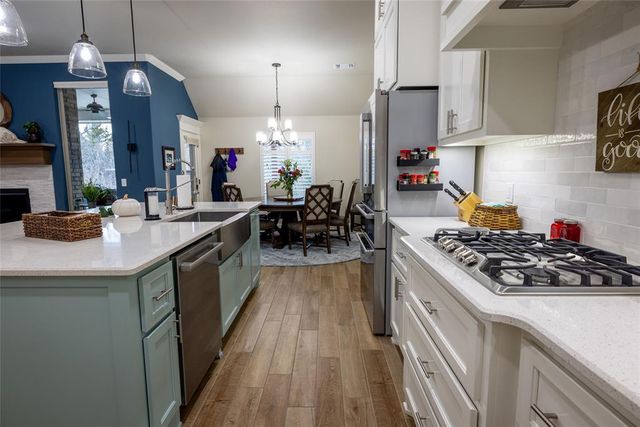 713 NW 199th Street, Edmond, OK 73012