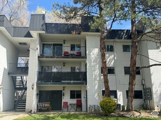 576 E VINE ST #3B, Murray, UT 84107