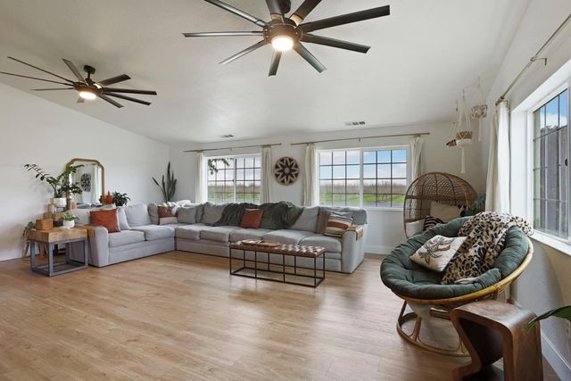 14527 Louise Ave, Ripon, CA 95366