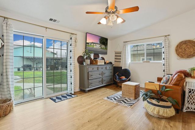 14527 Louise Ave, Ripon, CA 95366