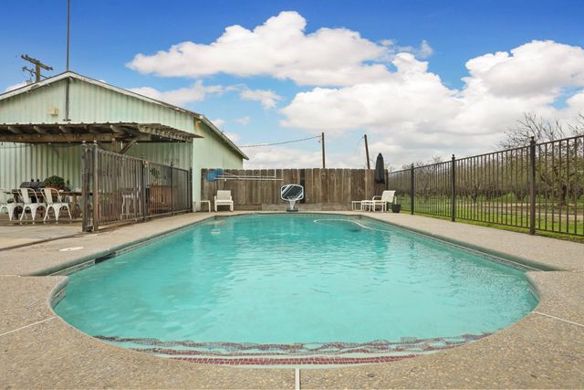 14527 Louise Ave, Ripon, CA 95366