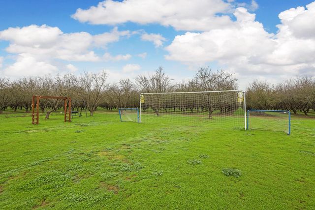 14527 Louise Ave, Ripon, CA 95366