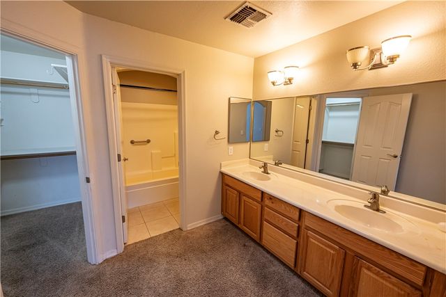 2739 Ross Avenue, Kingman, AZ 86401