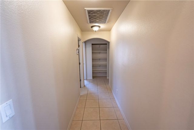 2739 Ross Avenue, Kingman, AZ 86401