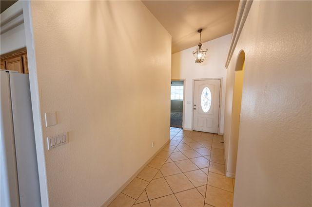 2739 Ross Avenue, Kingman, AZ 86401