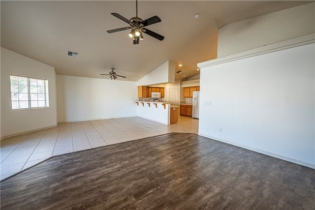 2739 Ross Avenue, Kingman, AZ 86401