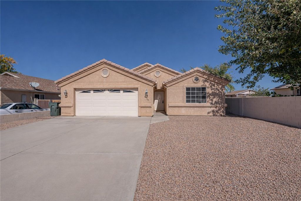 2739 Ross Avenue, Kingman, AZ 86401
