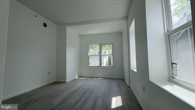 45 N FARSON ST, Philadelphia, PA 19139