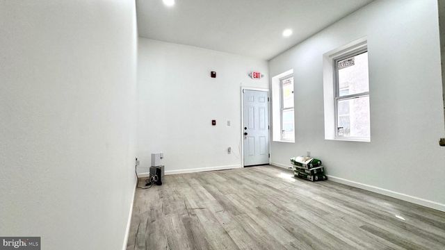 45 N FARSON ST, Philadelphia, PA 19139