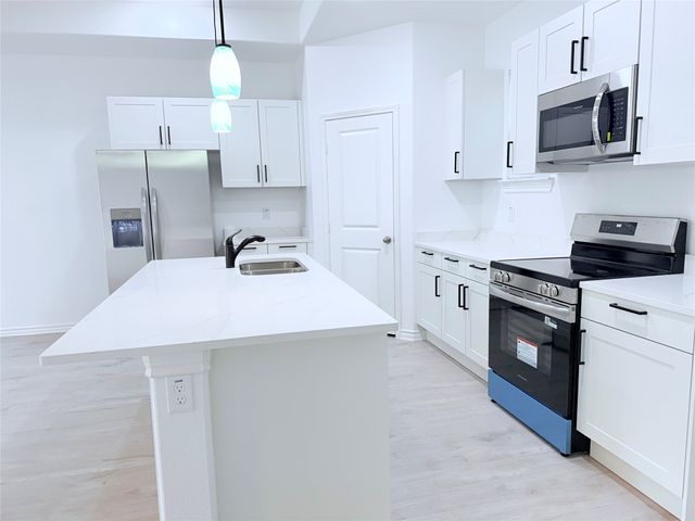 2205 Wellington Street, Greenville, TX 75401