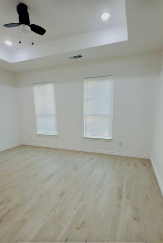 2205 Wellington Street, Greenville, TX 75401