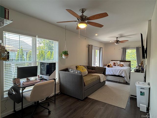 1661 Old Country Road 563, Riverhead, NY 11901
