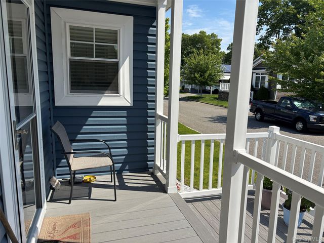 1661 Old Country Road 563, Riverhead, NY 11901