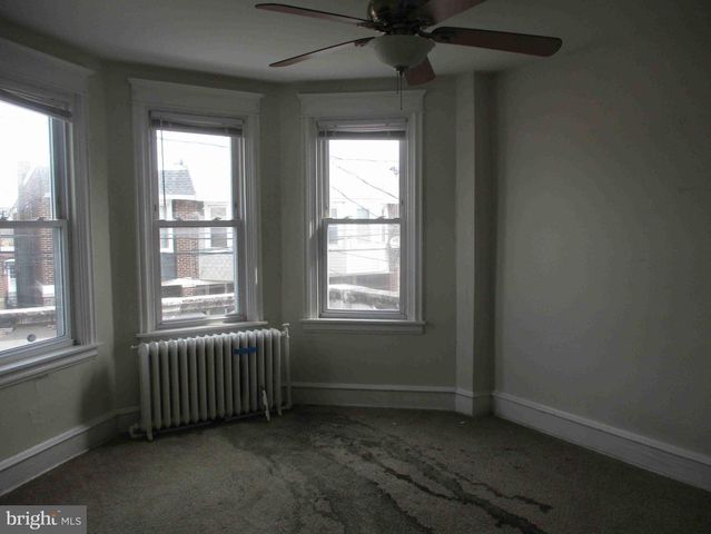 1906 W 9TH ST, Wilmington, DE 19805