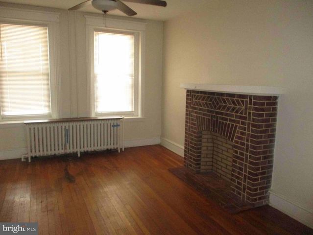 1906 W 9TH ST, Wilmington, DE 19805