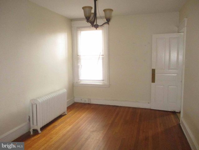 1906 W 9TH ST, Wilmington, DE 19805