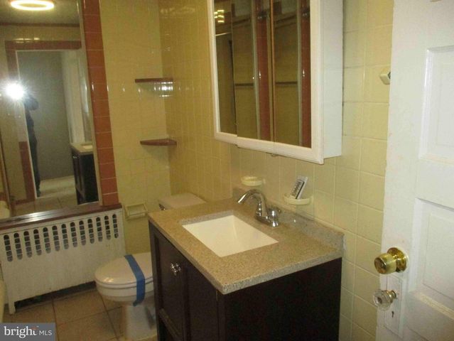 1906 W 9TH ST, Wilmington, DE 19805